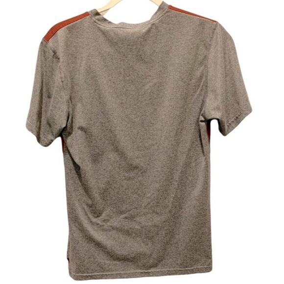 Adidas climatelite size‎ small. Striped tee - Picture 3 of 4